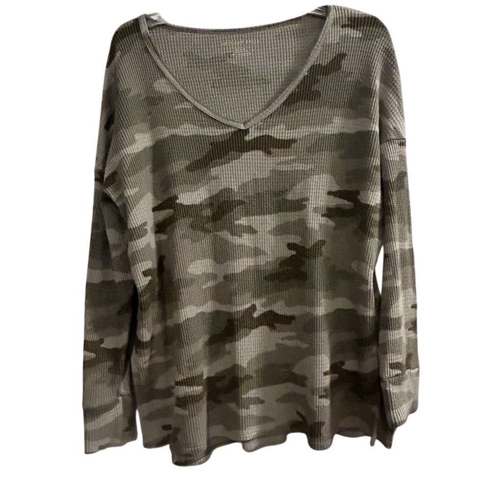 American Eagle Women's Camo Long Sleeve‎ Waffle Knit Thermal Top M